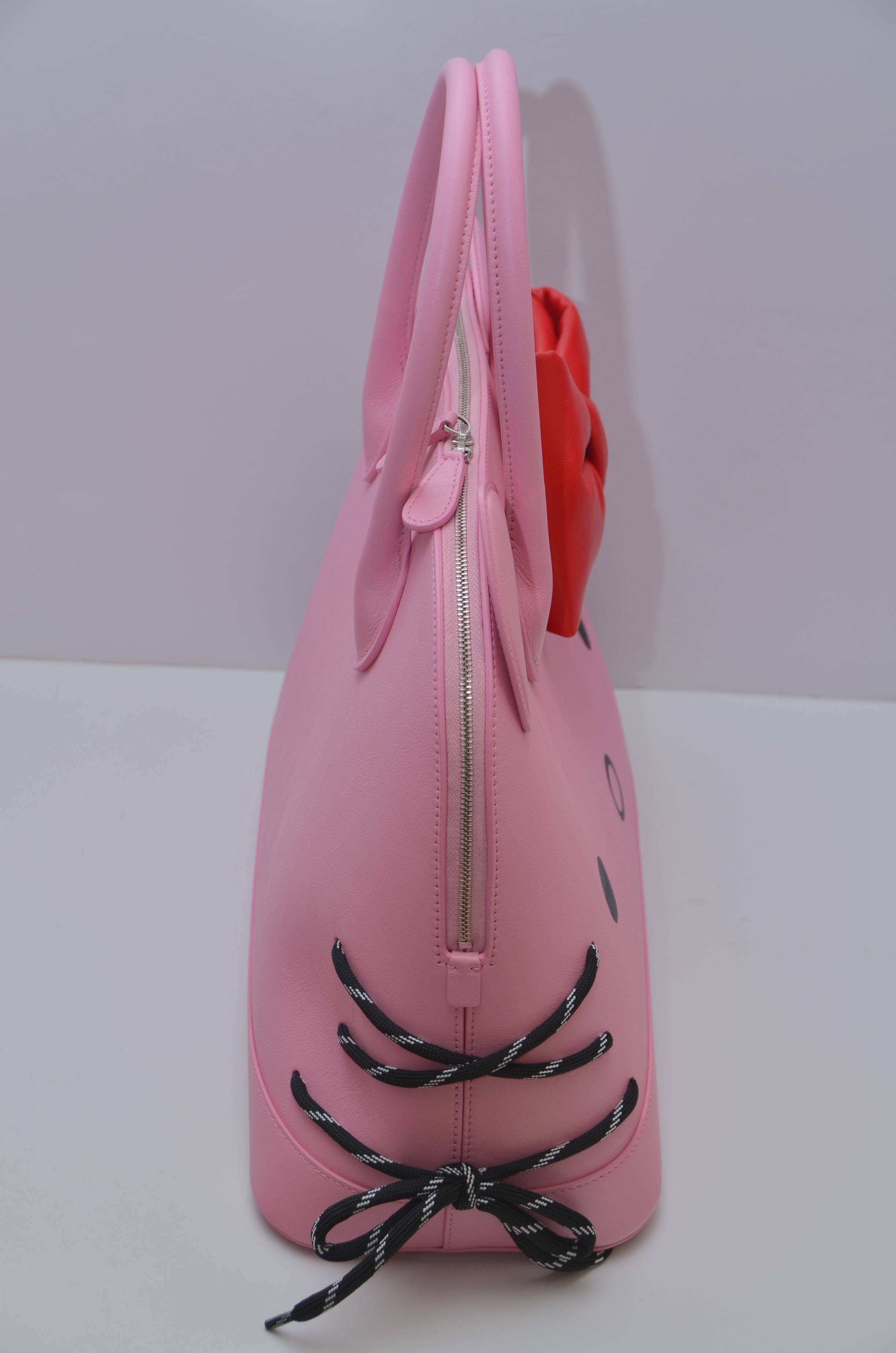 hello kitty bag balenciaga