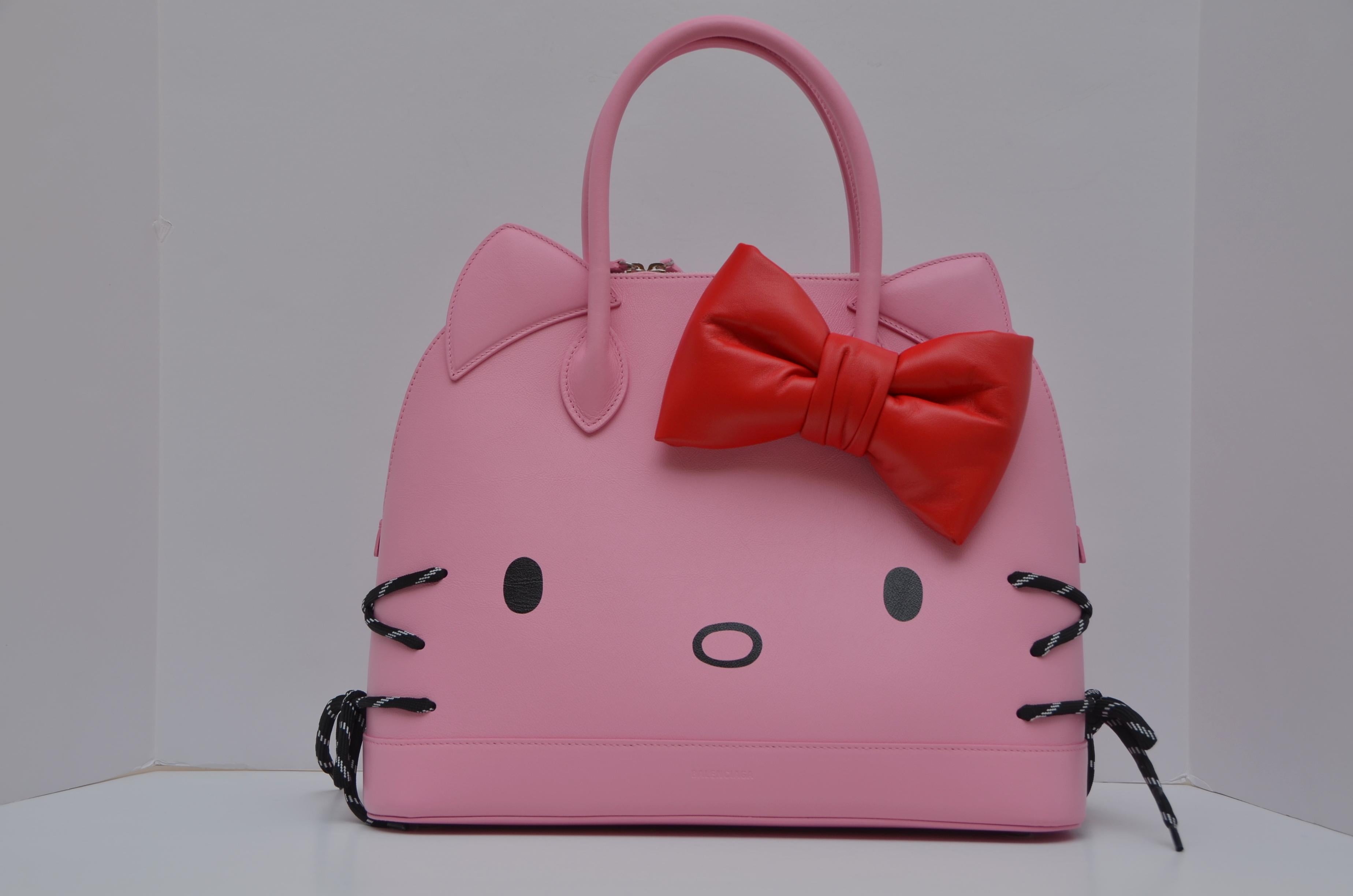 hello kitty coach purse