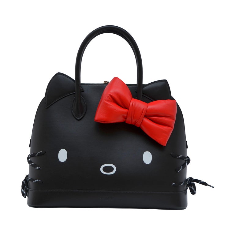 Hello Kitty - Black Leather Hello Kitty Shoulder Bag Unknown