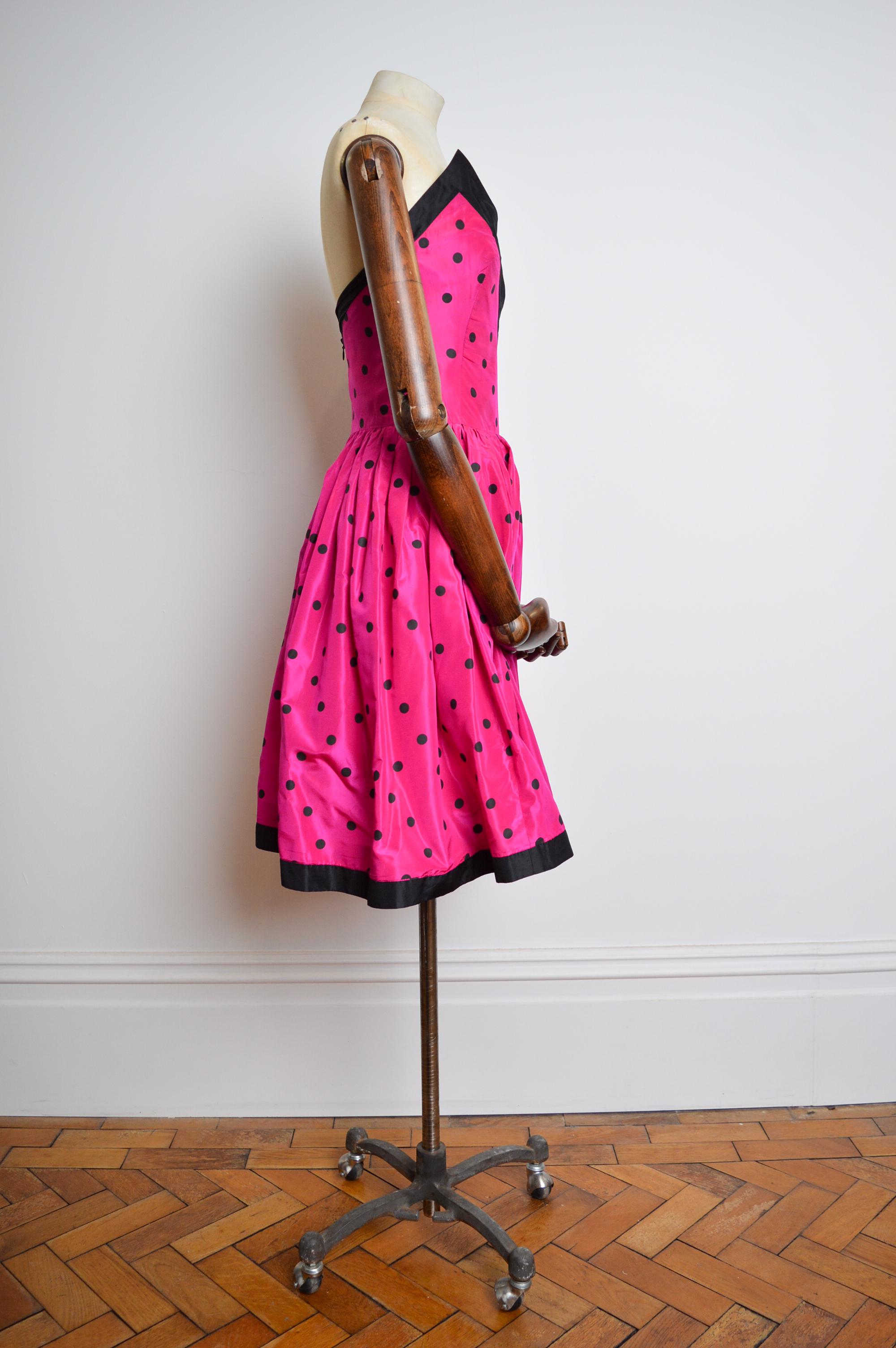 BALENCIAGA Hot Pink Strapless Polka dot Cocktail Dress by Josephus Thimister For Sale 4
