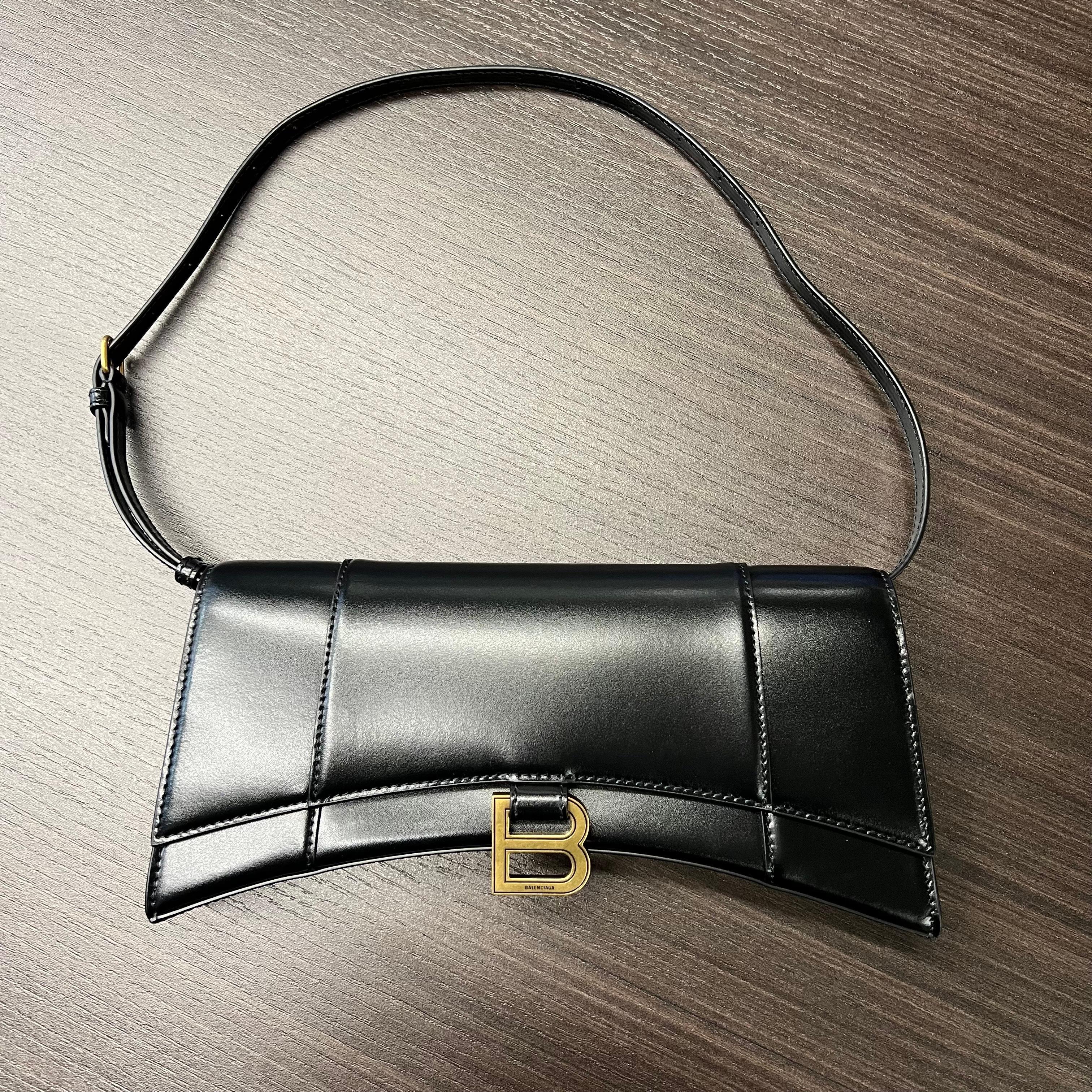 Balenciaga Hourglass Black Calf Leather Gold Tone Hardware Ladies Shoulder Bag  In Excellent Condition In New York, NY