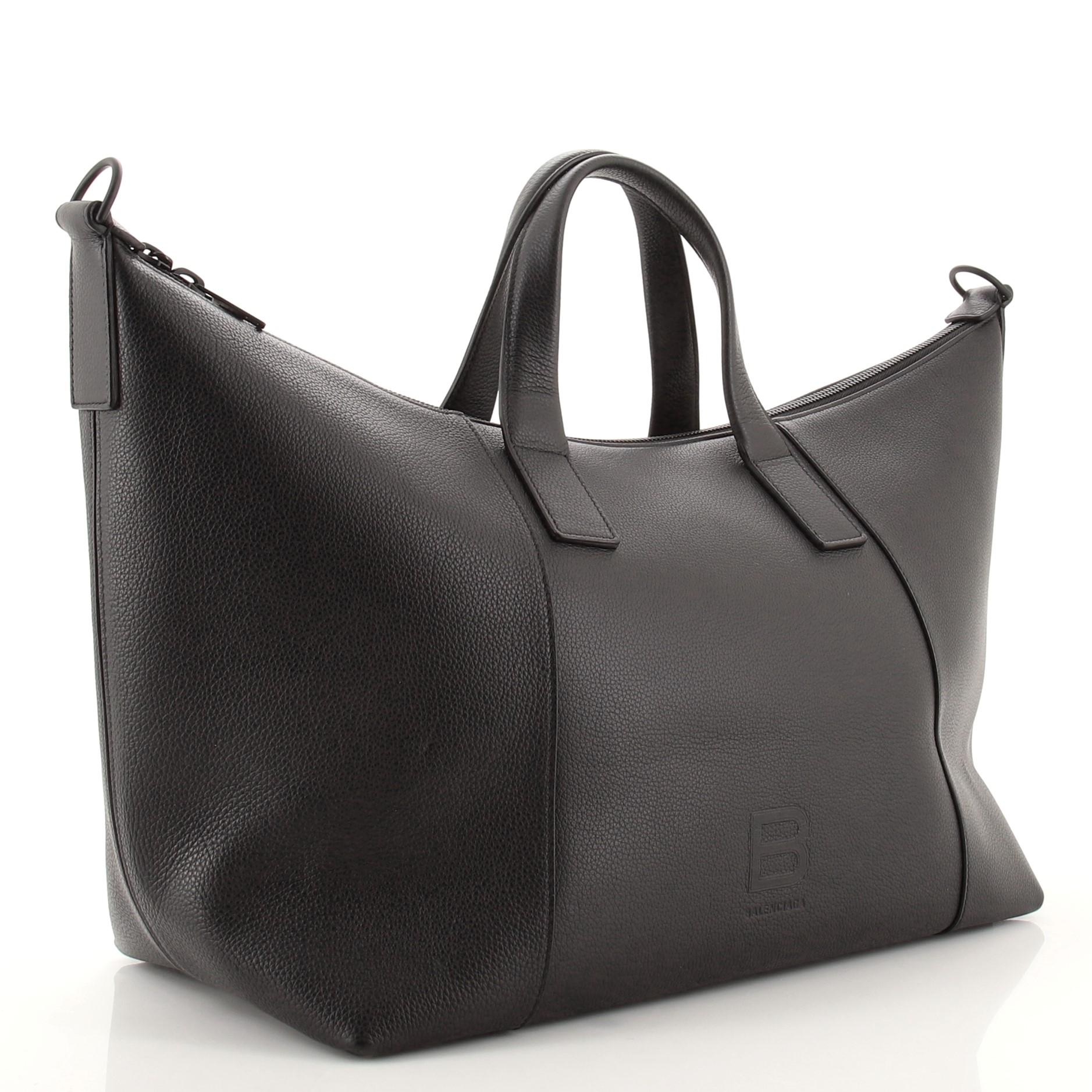 balenciaga holdall
