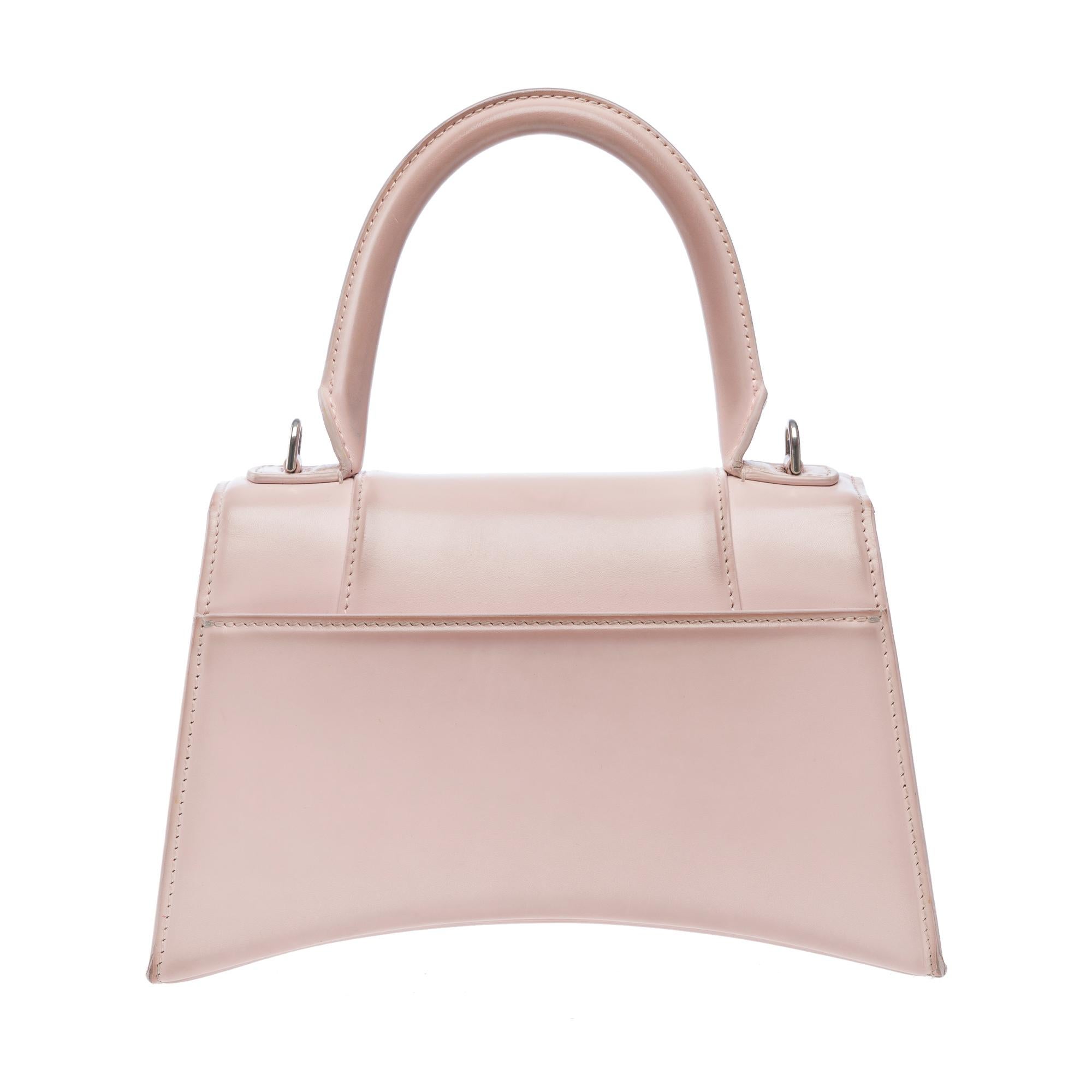 Beige Balenciaga Clessidra piccola in pelle di vitello rosa, PHW in vendita