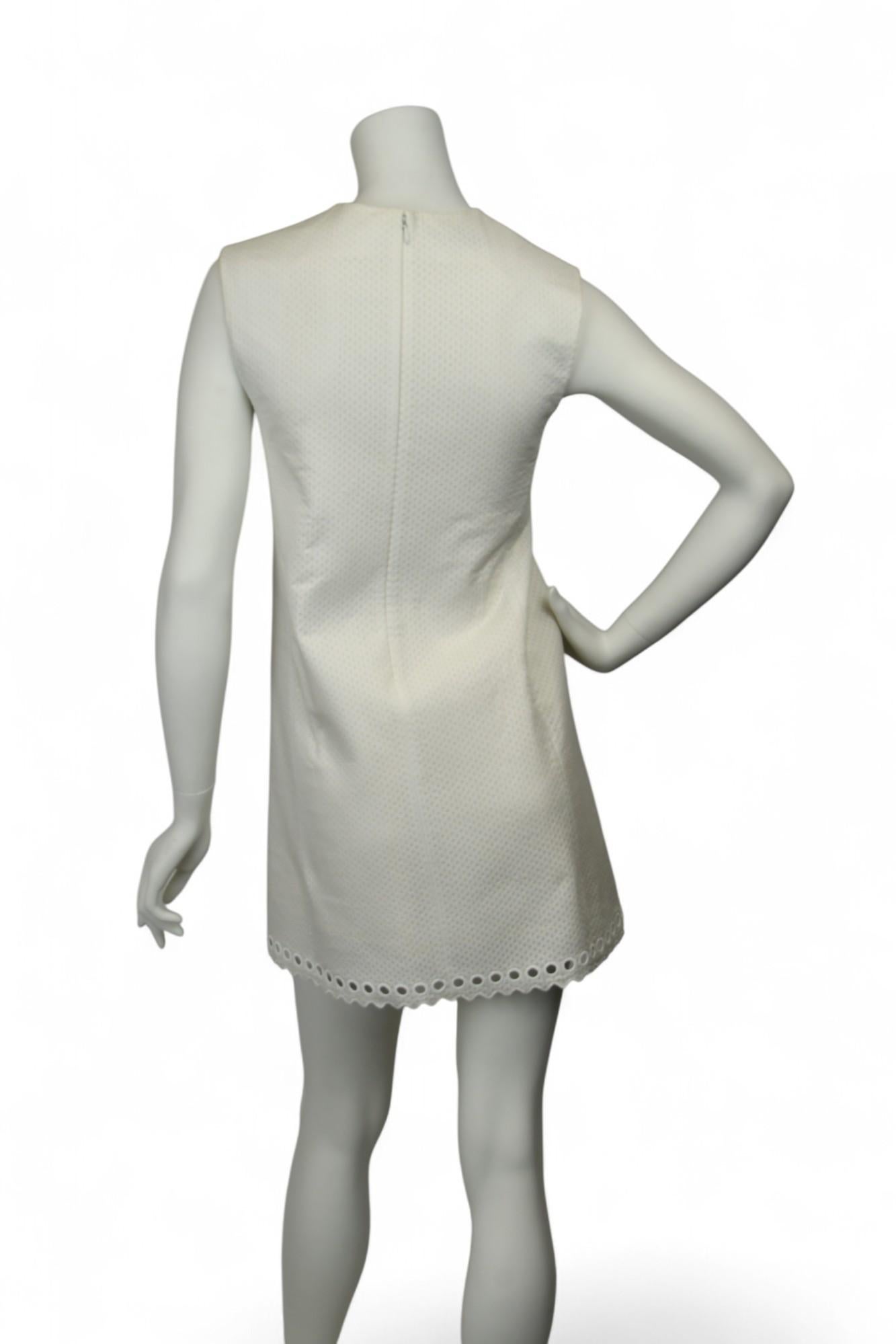 Balenciaga Ivory Textured Sleeveless Mini Dress  Size 36  Eyelet Hem Detail For Sale 3