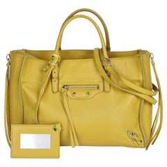 BALENCIAGA Mini sac en cuir de chèvre jaune citronnade et papier