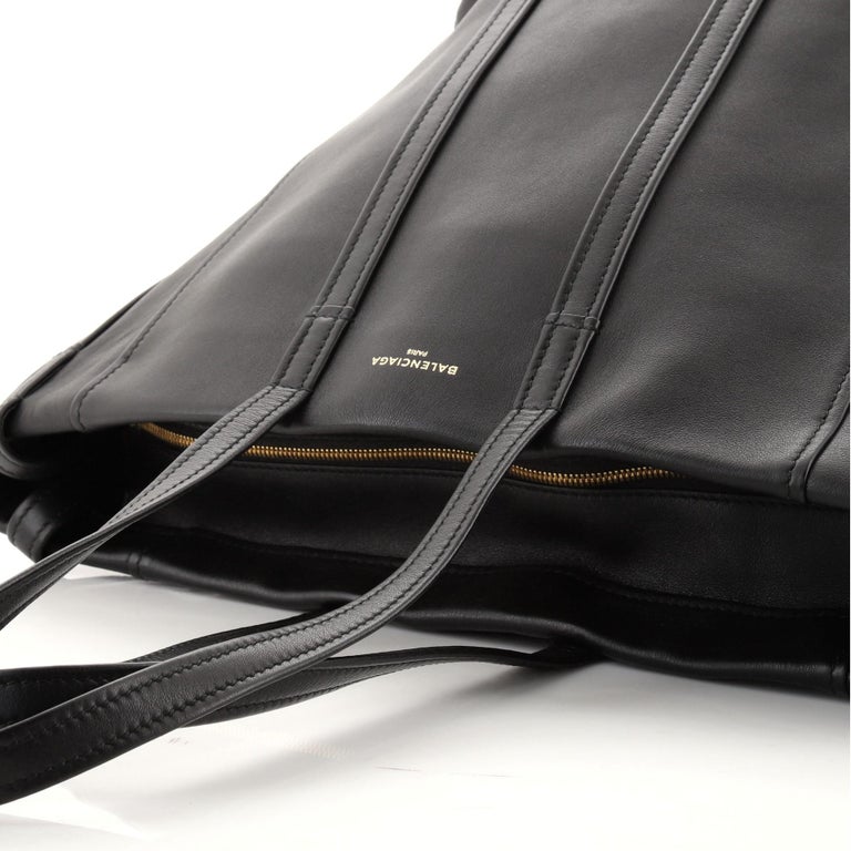 balenciaga laundry bag