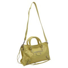 Balenciaga Le City Bag Small aus gelbem Lammleder