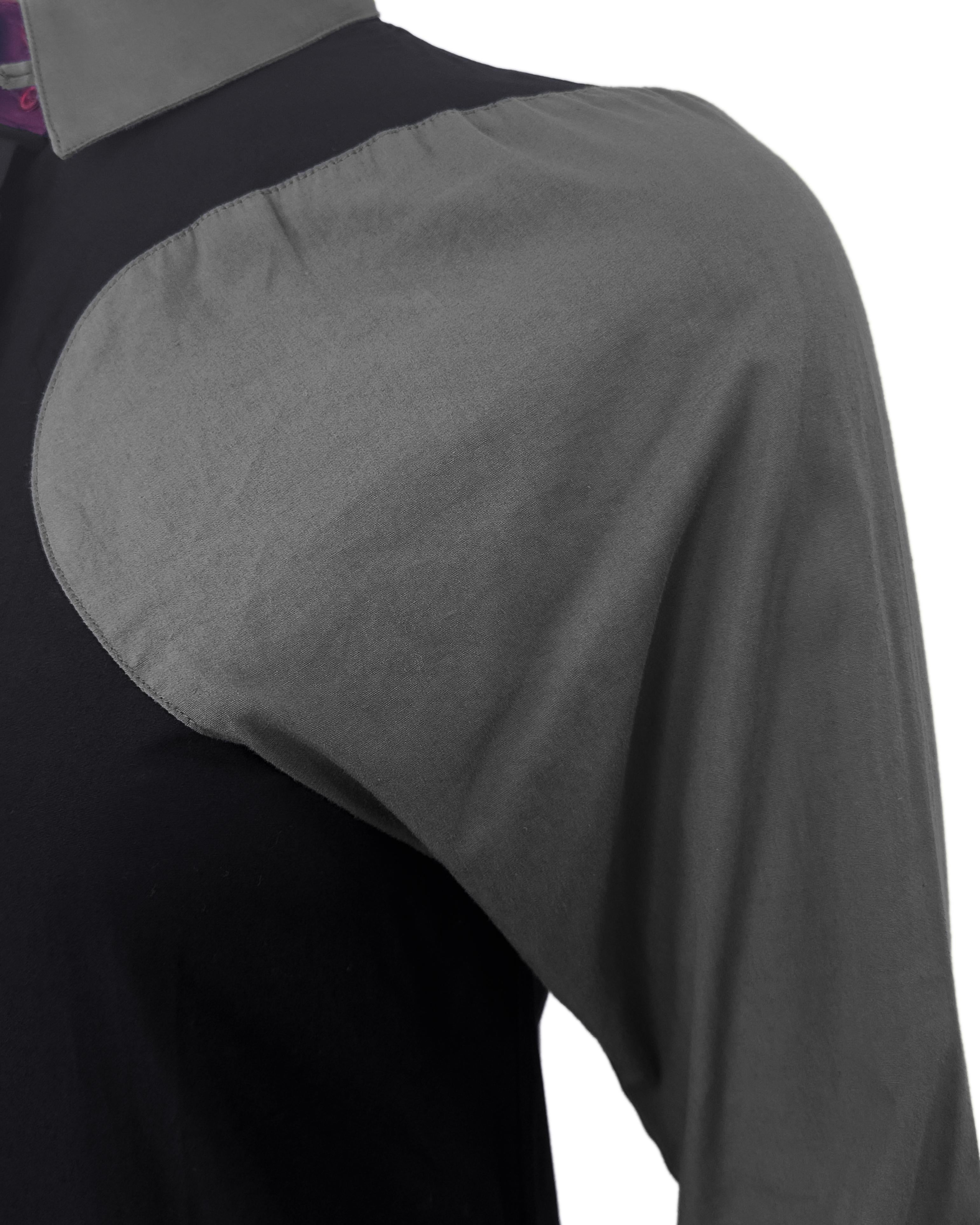 Balenciaga Le Dix by Nicolas Ghesquière Fall 2001 Curved Seam Colorblock Shirt For Sale 1