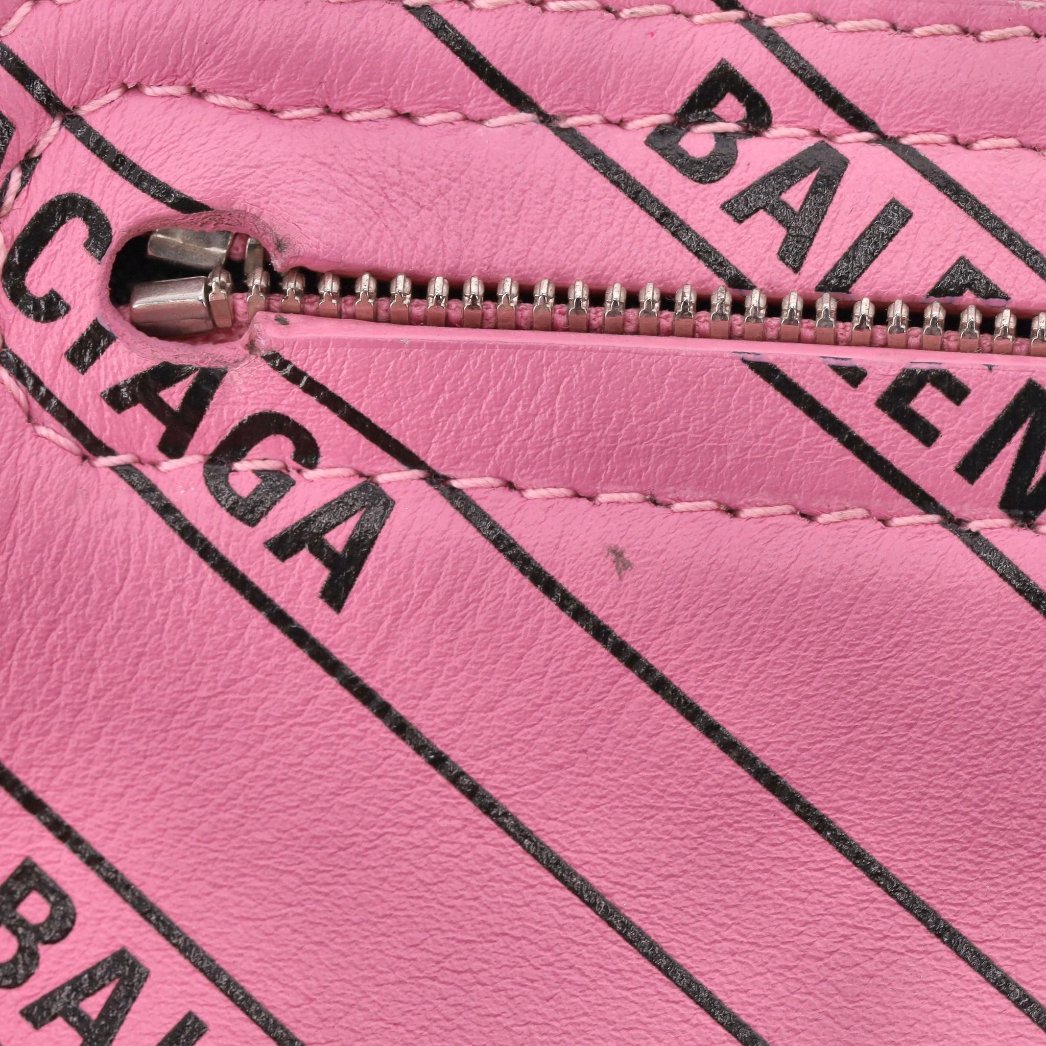 Balenciaga Logo Souvenir Leather Belt Bag For Sale 6