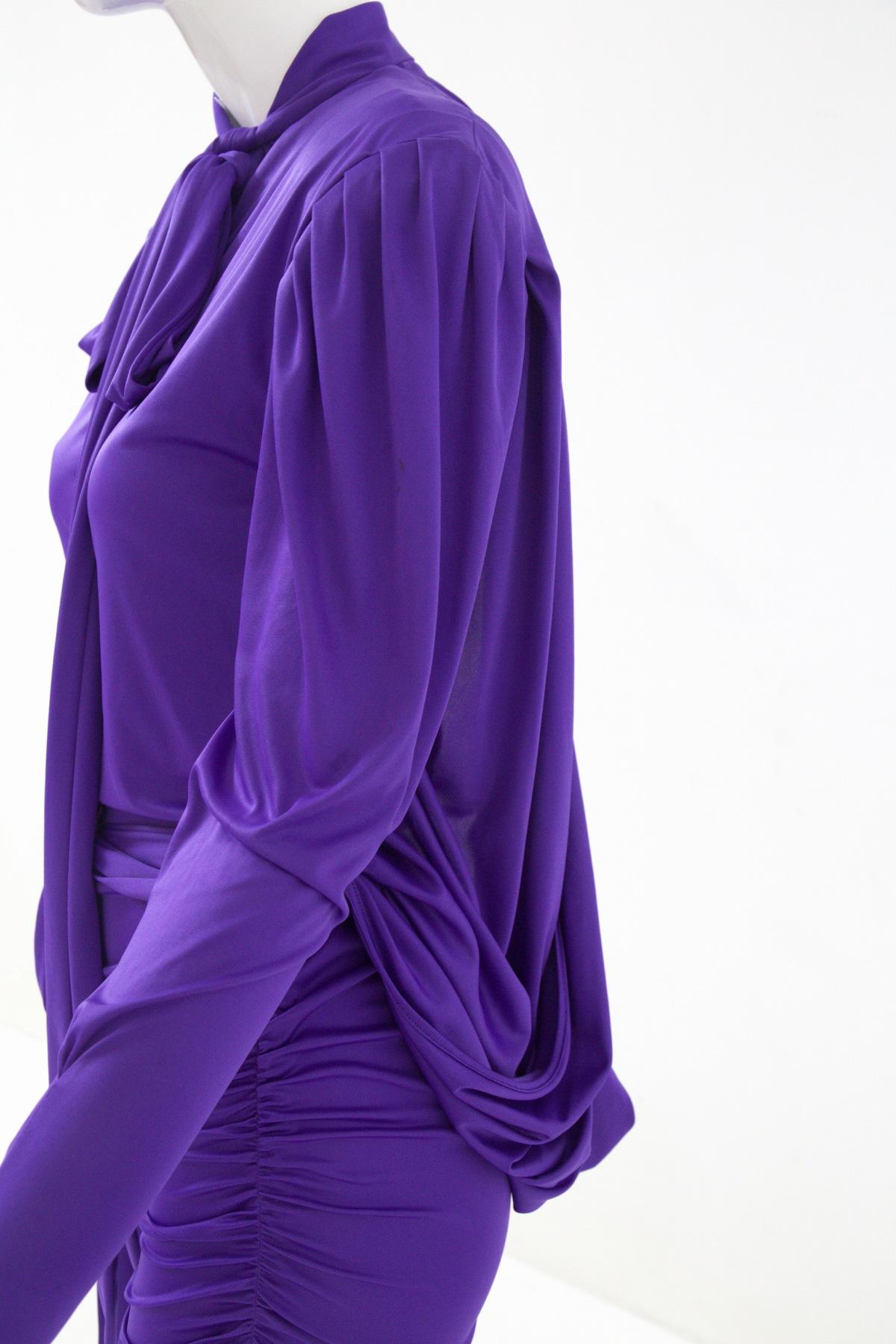 Balenciaga - Robe violette luxueuse vintage en vente 5