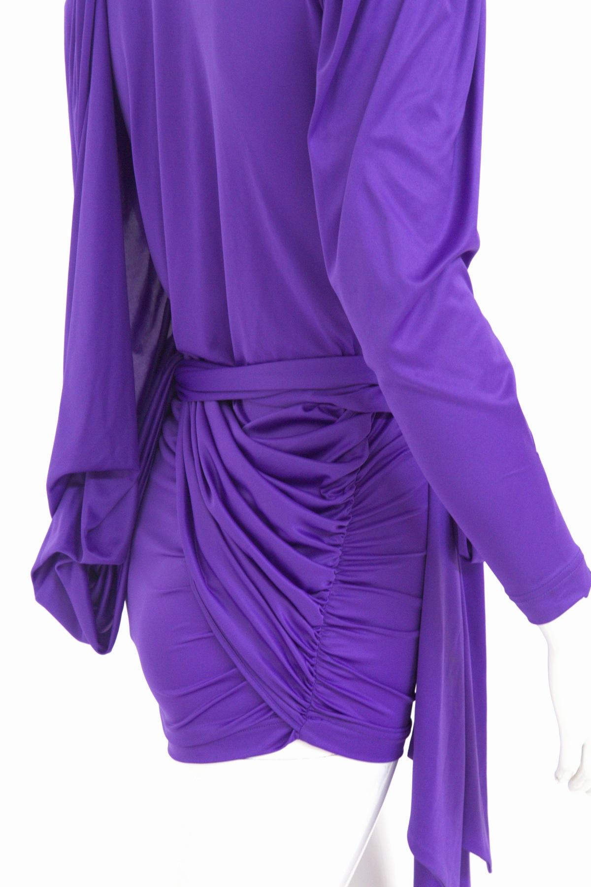 Balenciaga - Robe violette luxueuse vintage en vente 8