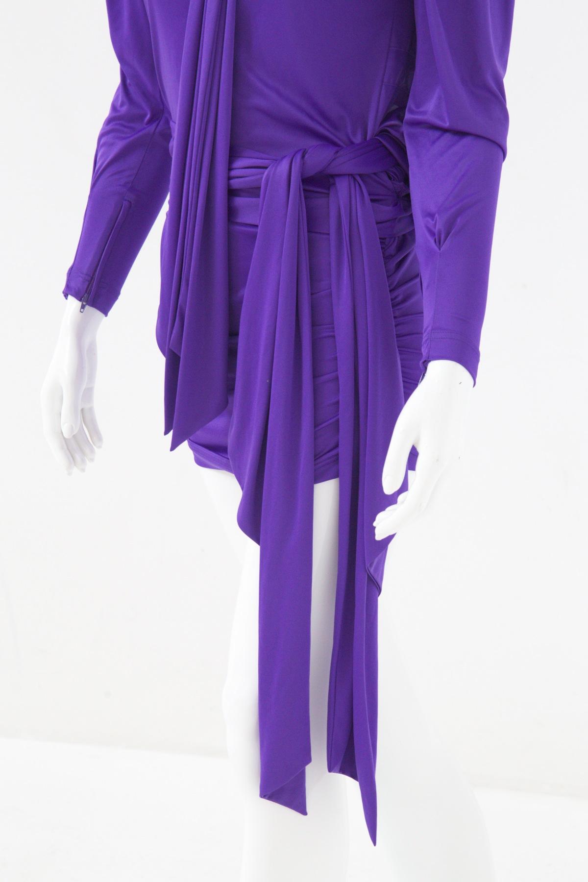 Ein luxuriöses lila Vintage-Kleid von Balenciaga (Violett) im Angebot