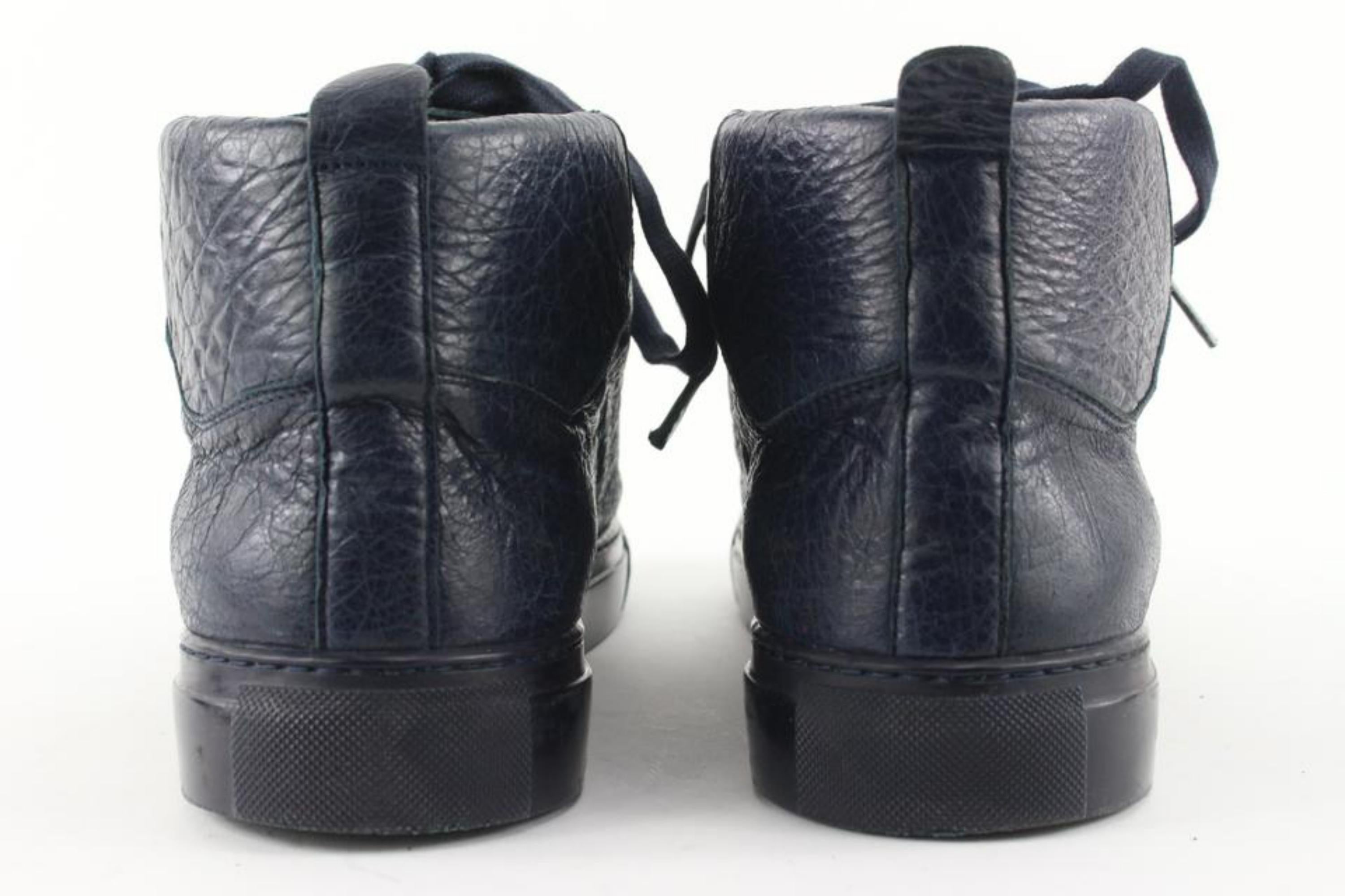 Black Balenciaga Men's 44 Navy Leather Arena Sneakers 7BA113 For Sale