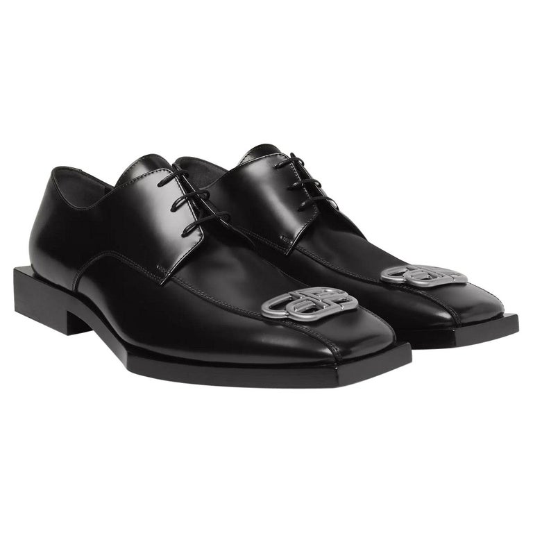 Balenciaga Bloc Rim BB Square Leather Derby Shoes Mens (43 EU) at 1stDibs | men  balenciaga dress shoes, balenciaga square toe derby, balenciaga derby