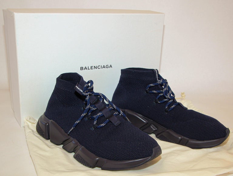 Balenciaga Unisex Speed Mesh Sneakers Dark Blue Size 42 EU  display picture 2