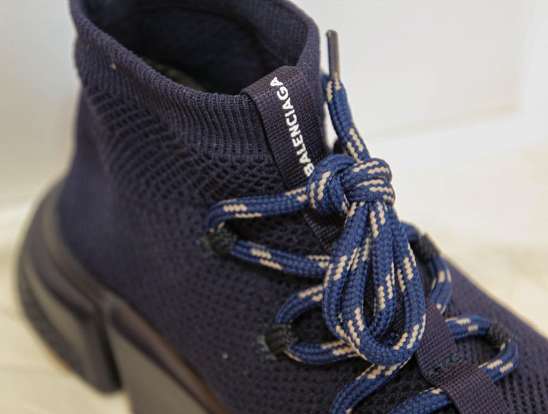 Balenciaga Unisex Speed Mesh Sneakers Dark Blue Size 42 EU  display picture 3