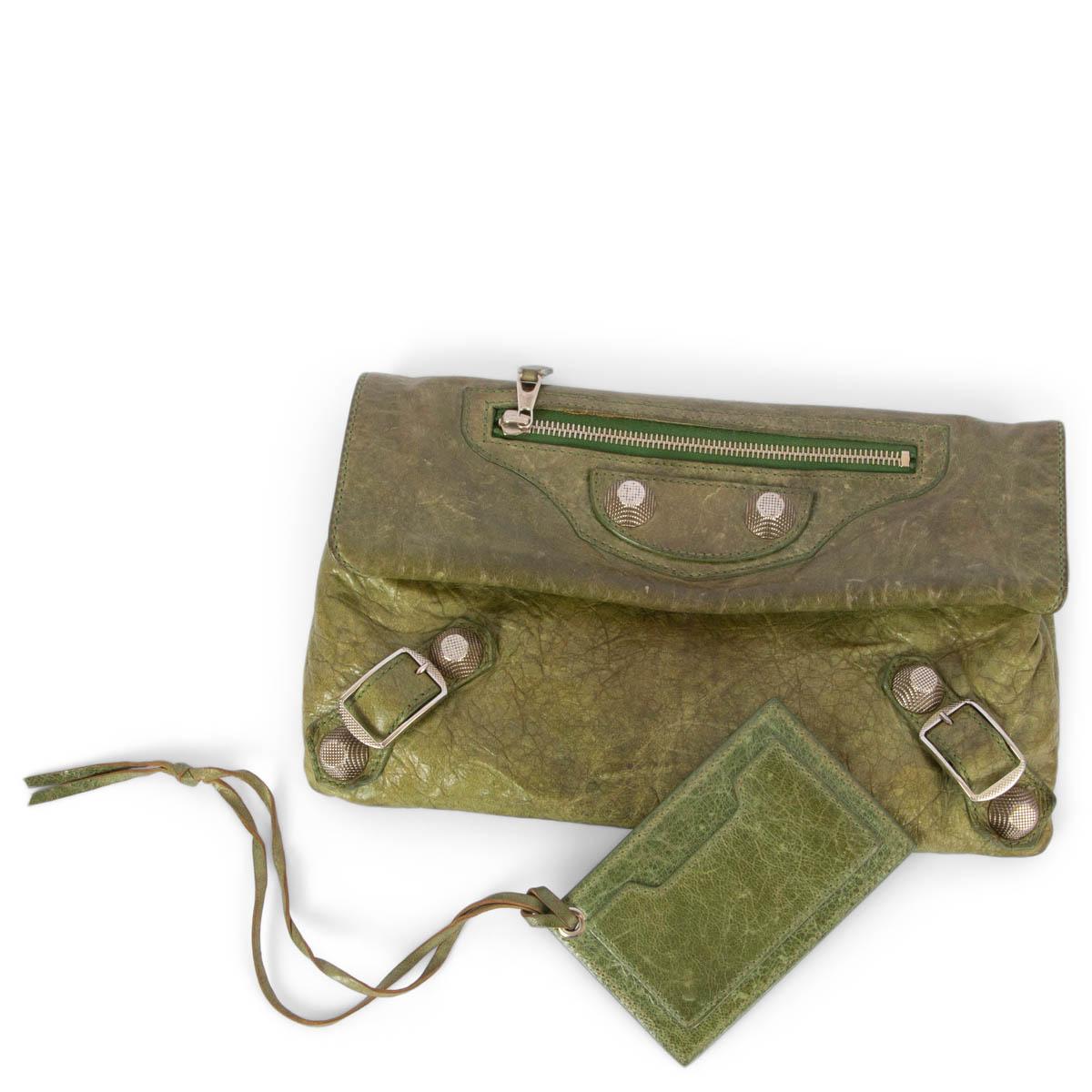 BALENCIAGA Militaire green distressed leather MOTOCROSS GIANT Clutch Bag 2