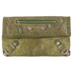 BALENCIAGA Militaire green distressed leather MOTOCROSS GIANT Clutch Bag