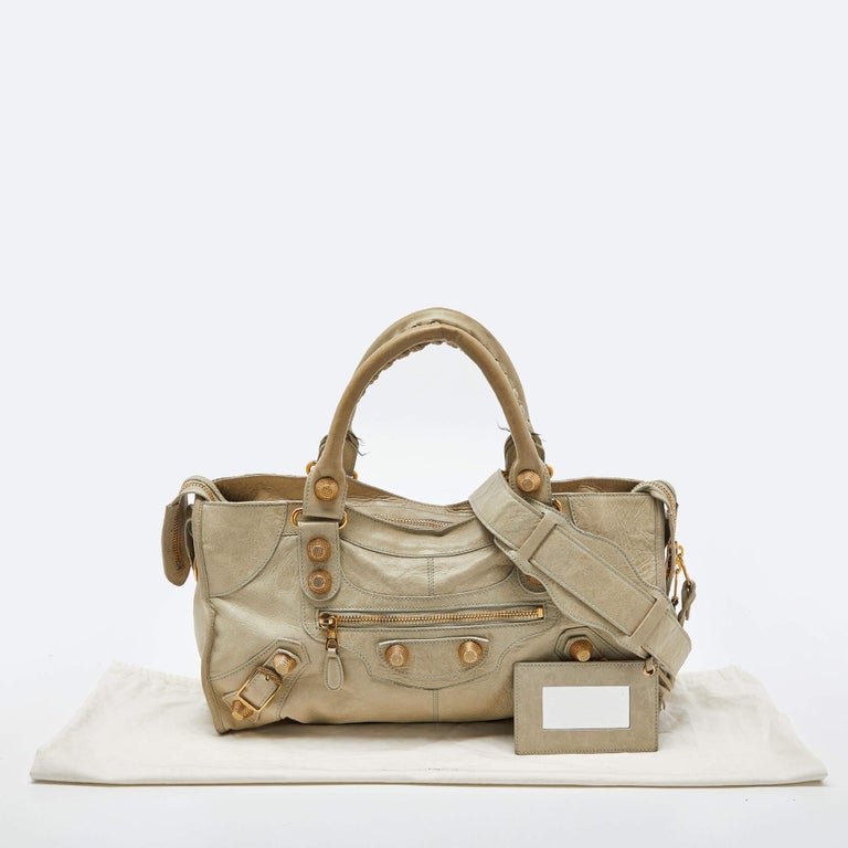 Balenciaga Mint Green Leather Giant 21 Gold Hardware Part Time Tote For  Sale at 1stDibs | balenciaga giant 21, balenciaga giant part time bag, balenciaga  gold hardware