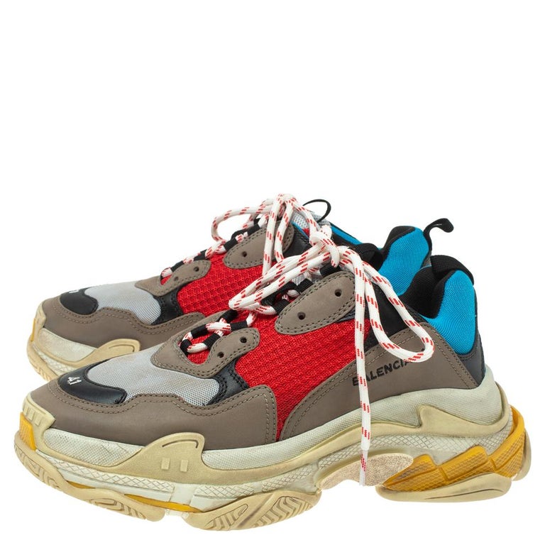 balenciaga multicolor triple s