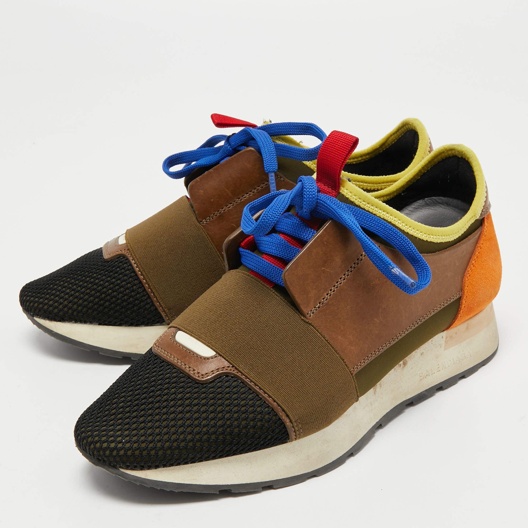 Let your latest shoe addition be this pair of low-top sneakers from Balenciaga. They've been crafted from mesh and leather and styled amazingly with lace-ups and comfortable insoles.