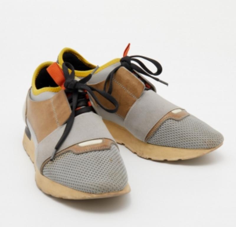 Balenciaga - Baskets de course en cuir et maille multicolore, taille 38 Bon état - En vente à Dubai, Al Qouz 2