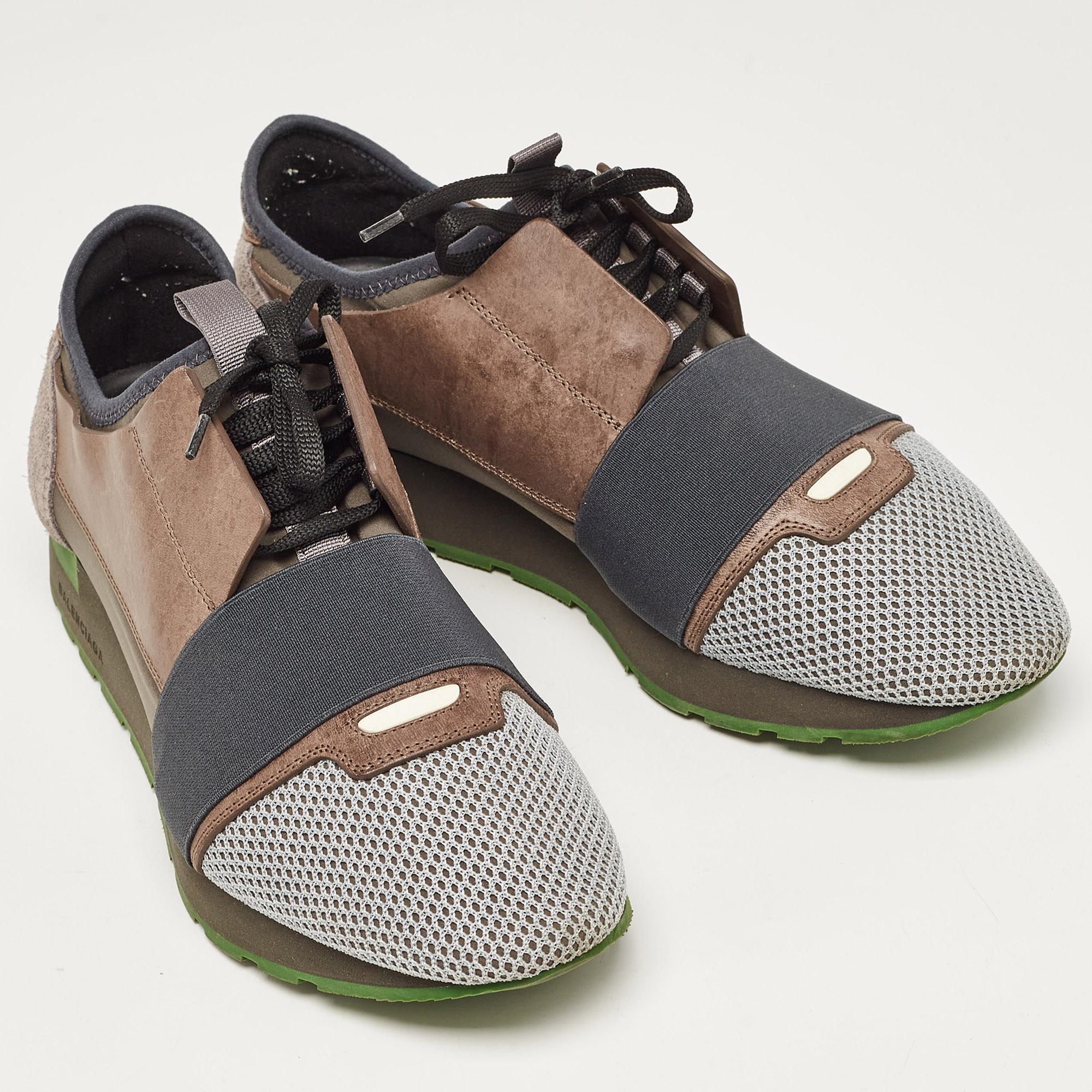 Balenciaga Multicolor Mesh and Leather Race Runner Sneakers Size 41 In Good Condition For Sale In Dubai, Al Qouz 2