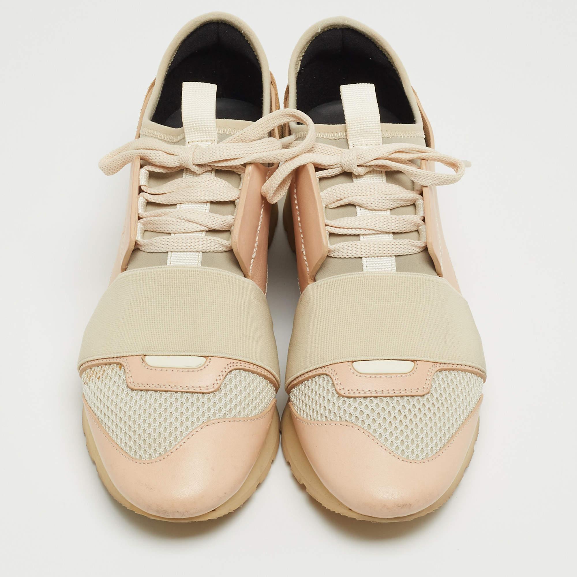 Beige Baskets de course Balenciaga en maille et daim multicolore taille 36 en vente