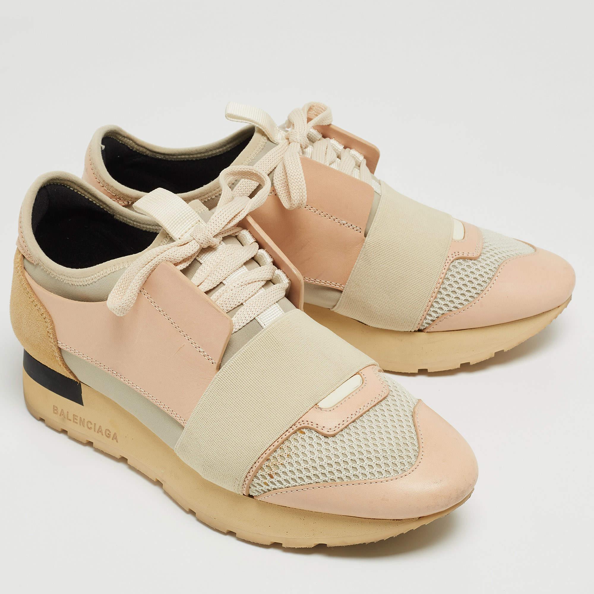 Baskets de course Balenciaga en maille et daim multicolore taille 36 Bon état - En vente à Dubai, Al Qouz 2