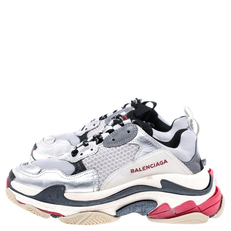 balenciaga multicolor triple s