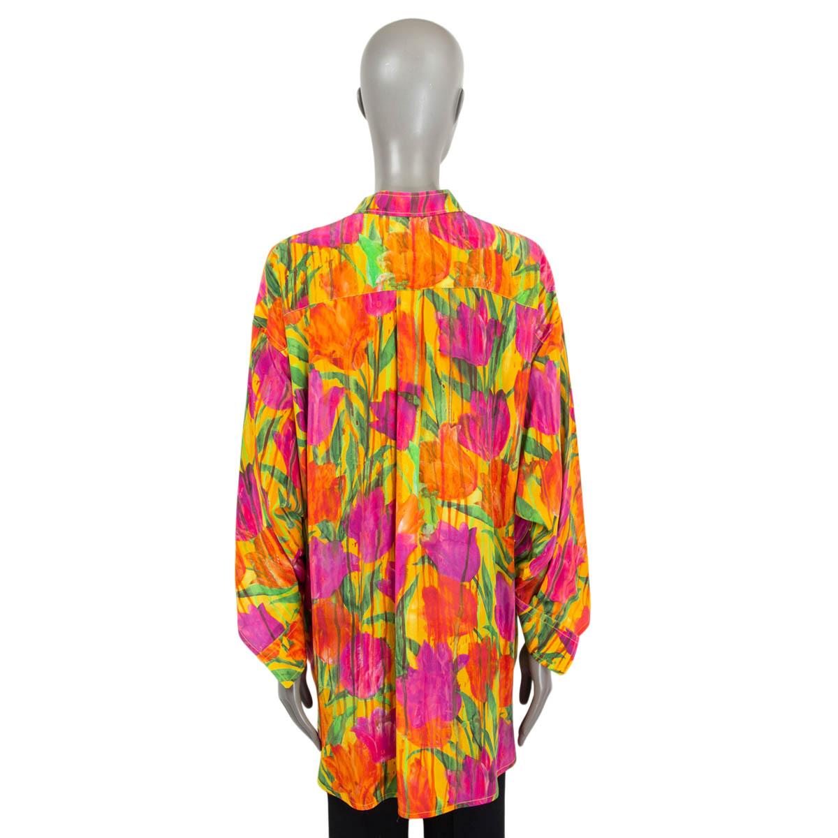 BALENCIAGA multicolor silk 2021 TULIP OVERSIZED PUSSY BOW Blouse Shirt 34 XXS In Excellent Condition For Sale In Zürich, CH