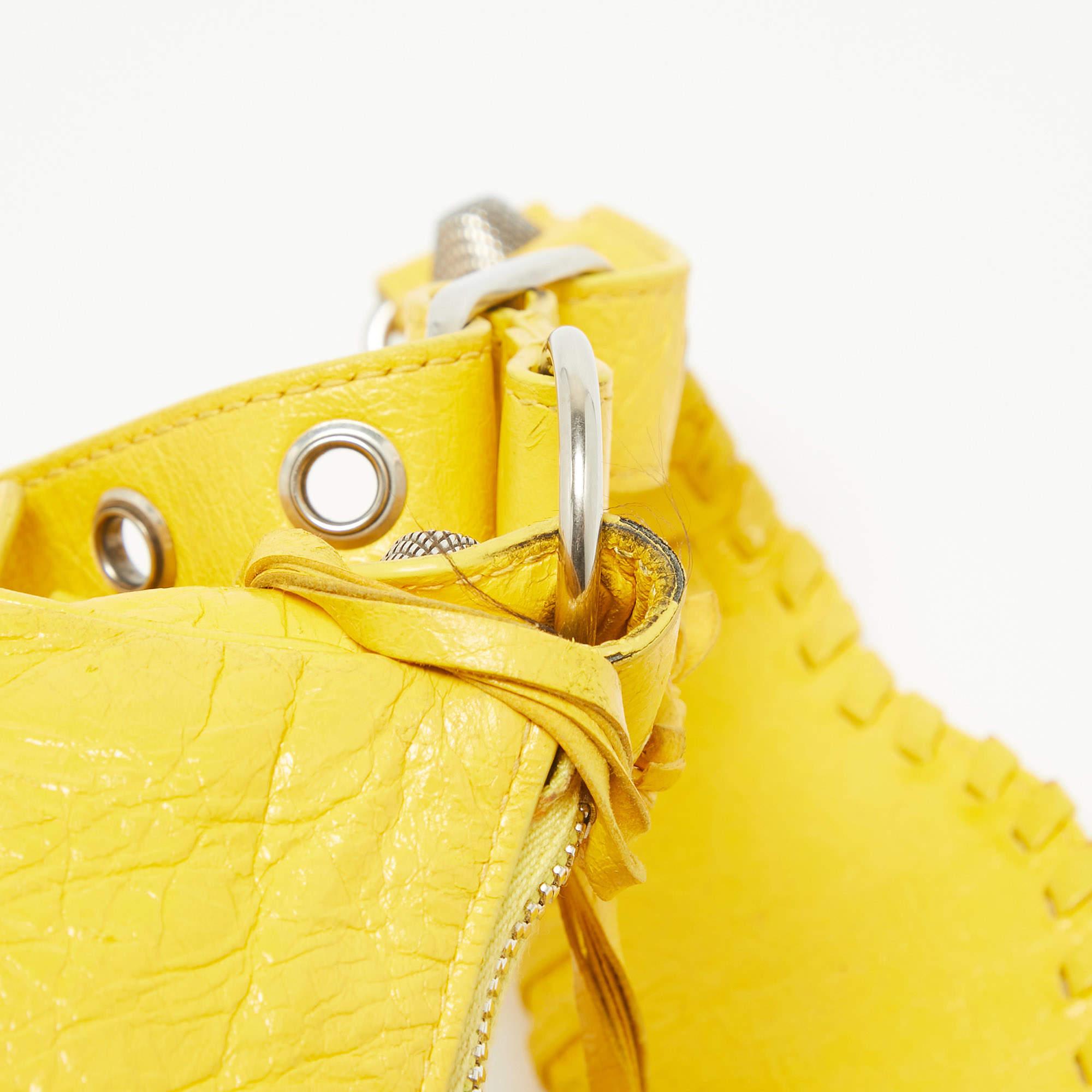 Balenciaga Mustard Leather XS Le Cagole Shoulder Bag For Sale 2