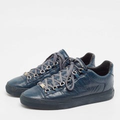 Balenciaga Marineblaue Arena-Sneakers aus Leder mit Schnürung Größe 42