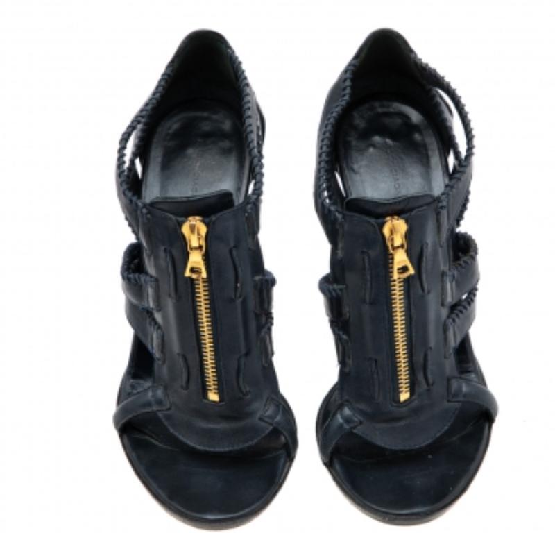 Women's Balenciaga Navy Blue Leather Gladiator Sandals Size 39 For Sale
