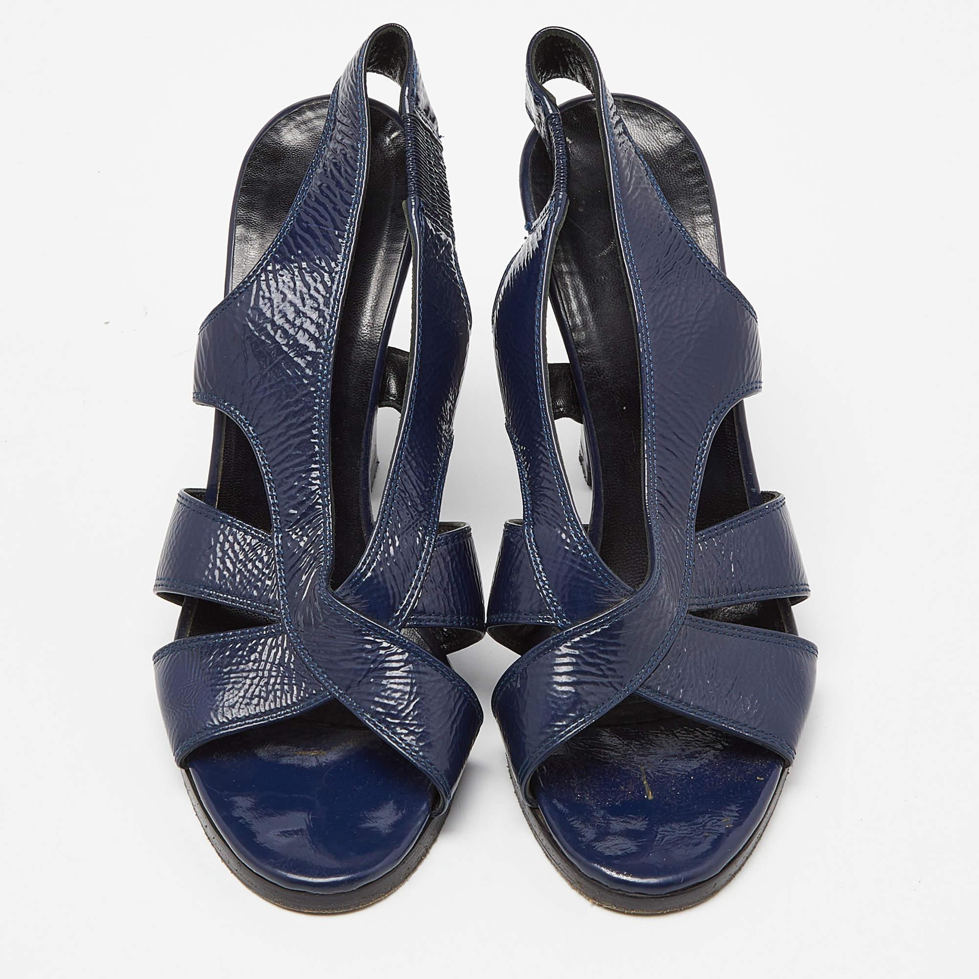 Noir Balenciaga - Sandales à brides en cuir bleu marine, taille 36 en vente