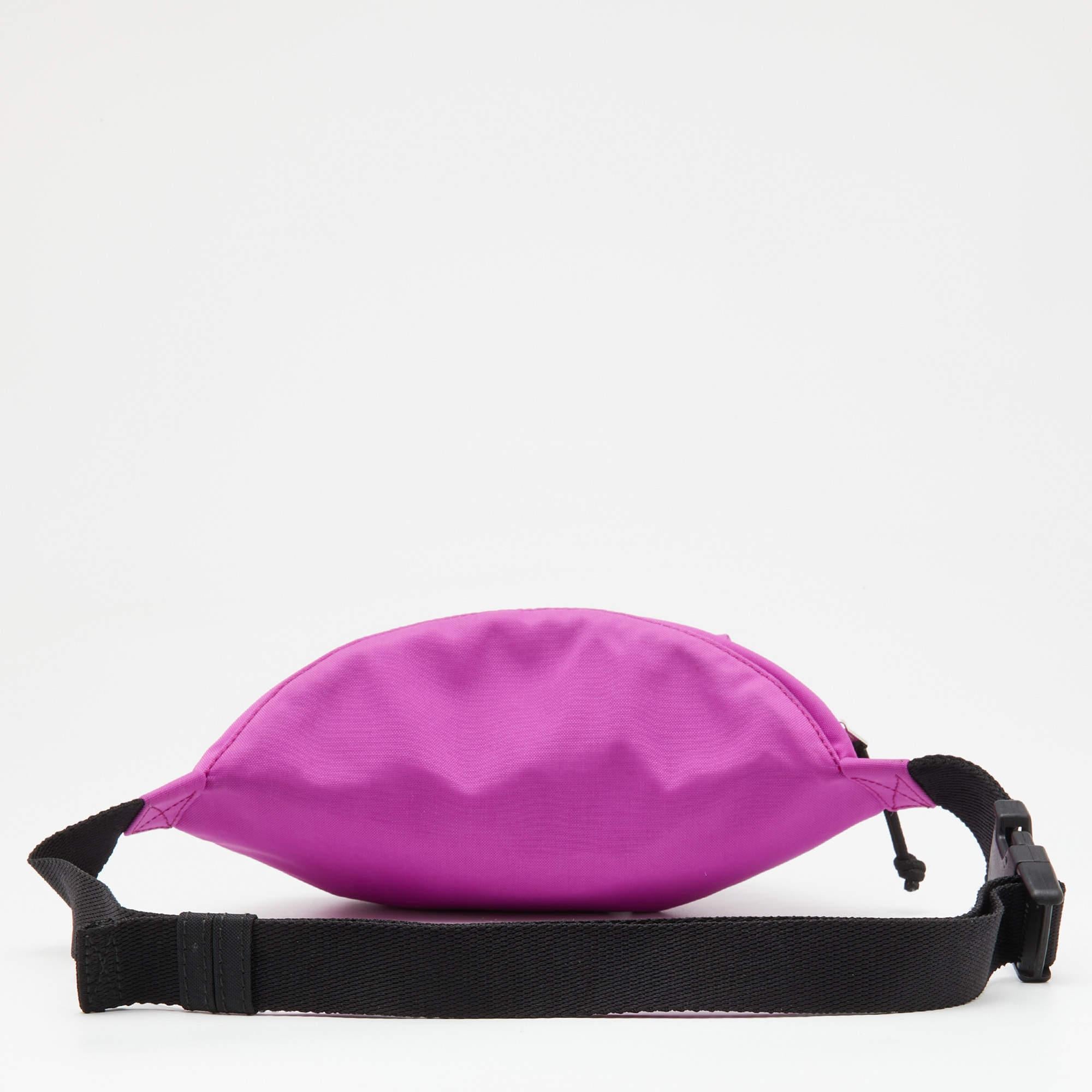 Balenciaga Neon Pink Nylon Everyday Belt Bag In Excellent Condition In Dubai, Al Qouz 2