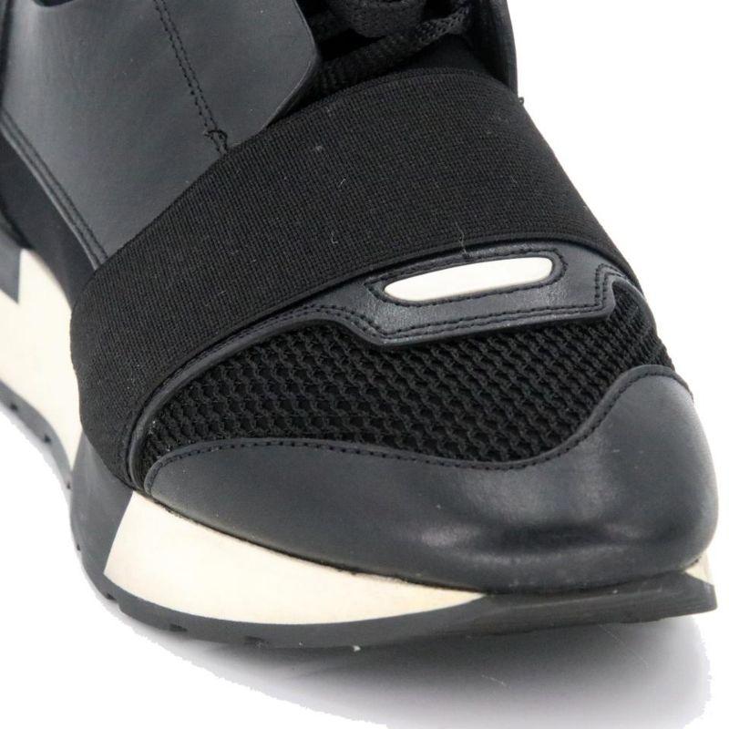 Balenciaga Nylon Neoprene 35 Patent Leather Race Runner Sneakers BL-S0222P-0001

For the casual fashionista, this Balenciaga Black/White Patent Leather Race Sneakers are a classic style with a chic detail. These shoes feature mesh, elastic, leather