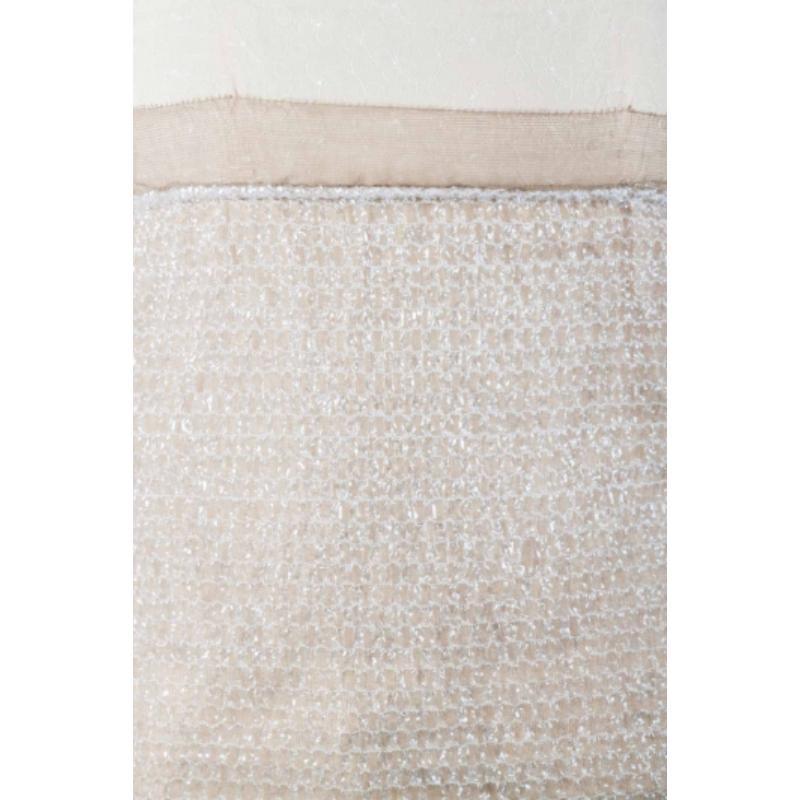This pretty embroidered camisole by Balenciaga must not be missed. It is a brilliant creation to complement your casual wear and flaunt great elegance. Tailored from a cotton blend, it features textured detail. It is complete with zip closure.