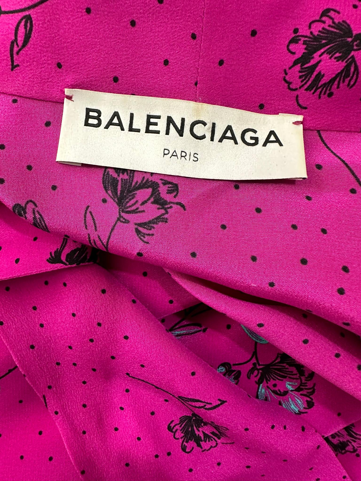 Balenciaga Blusa con Lazo de Seda Estampada Rosa Caliente 40 en venta 11