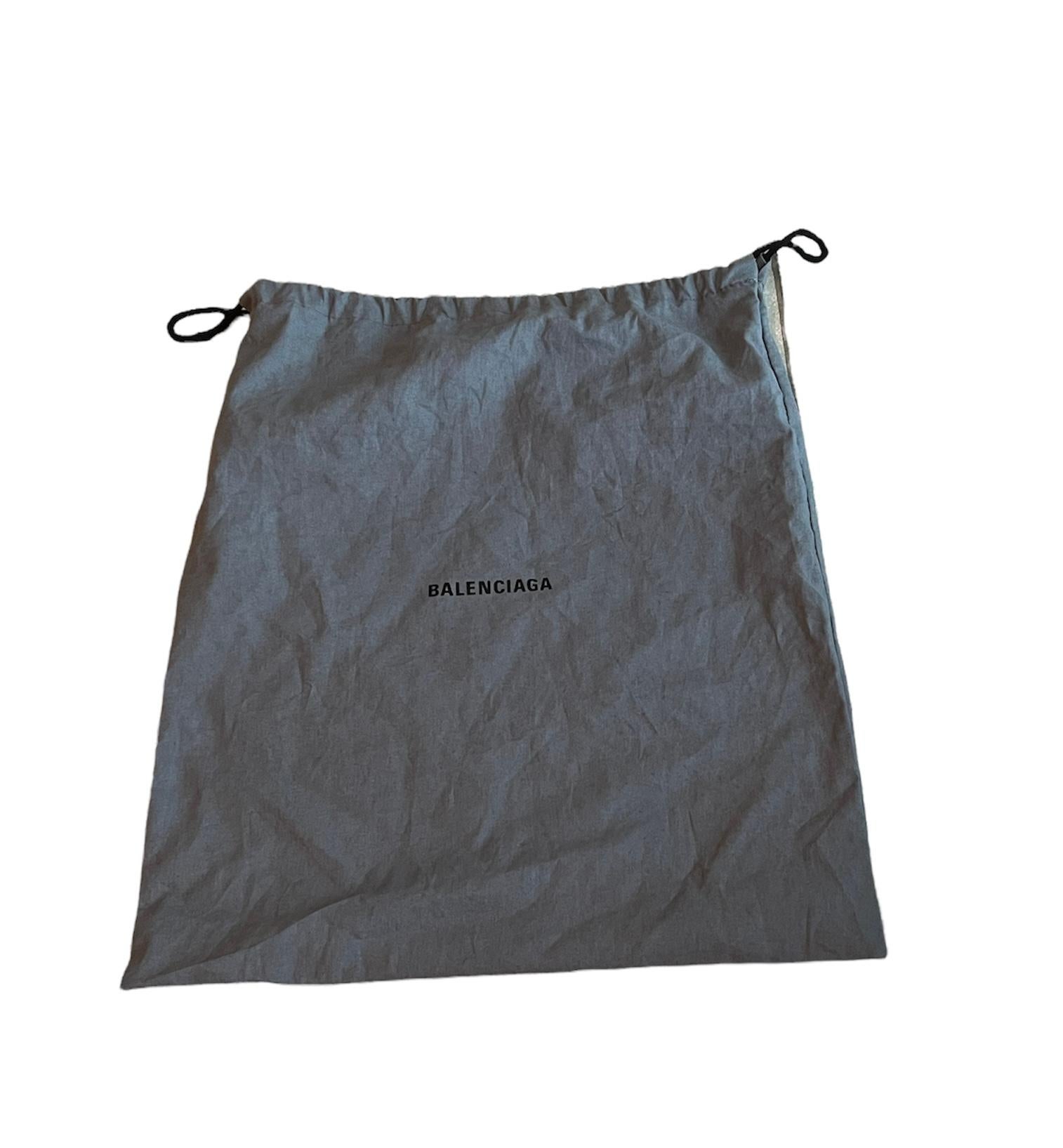 Bemalte blaue Denim Sanduhr-Umhängetasche für den Schulterbereich von Balenciaga  7