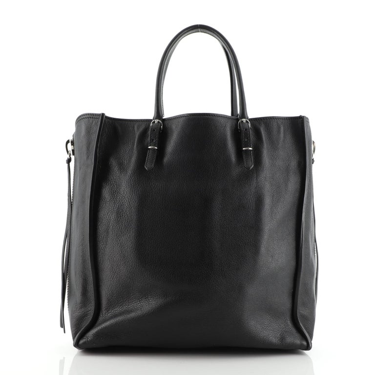 Samuel Bedrag til eksil Balenciaga Papier A5 Zip Around Classic Studs Bag Leather at 1stDibs |  balenciaga paper photo