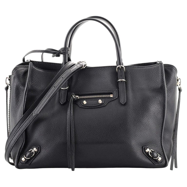 papier a6 balenciaga