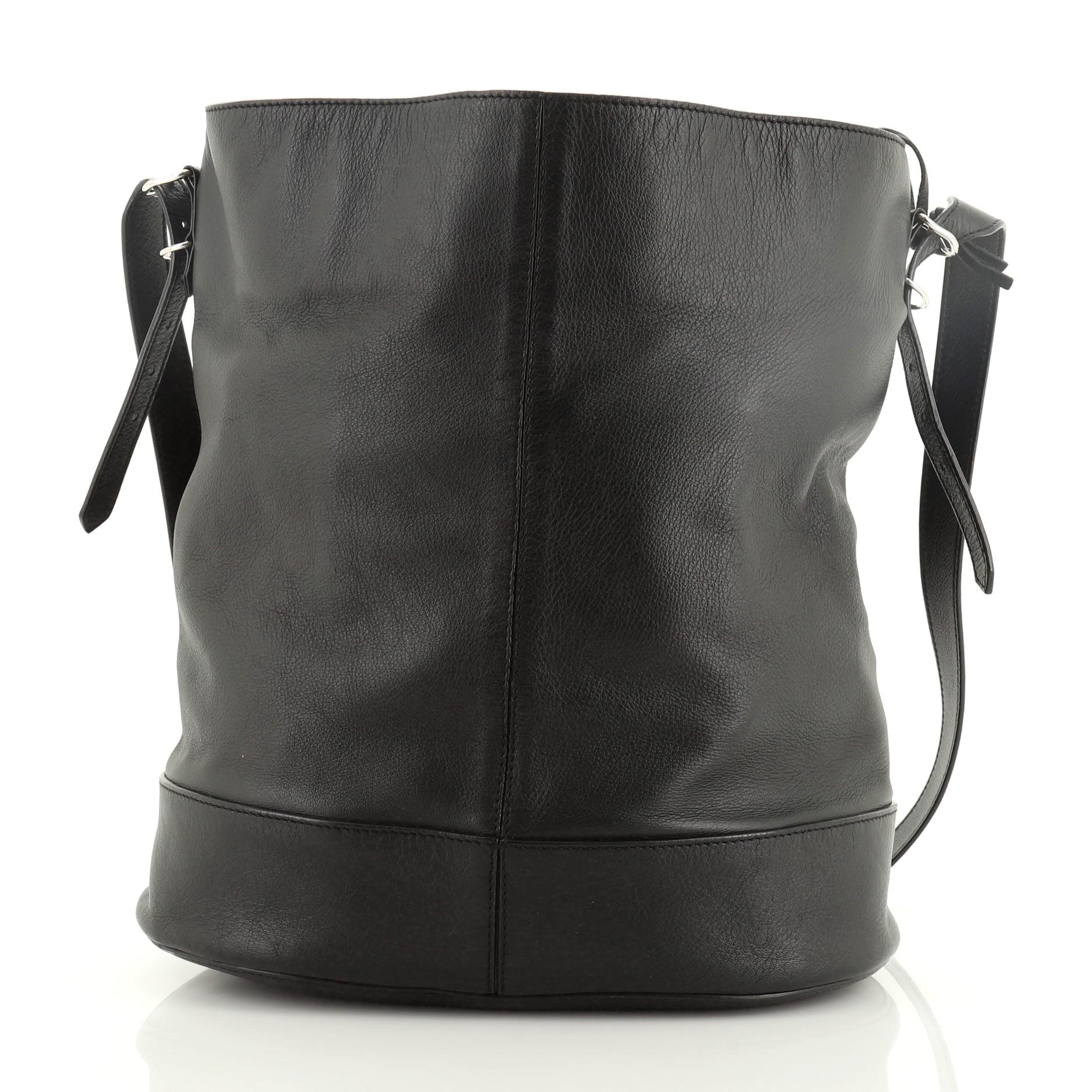 Balenciaga Papier Drop Bucket Bag Leather In Good Condition In NY, NY