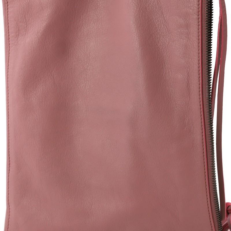 Balenciaga Papier Neo Crossbody Bag Leather  In Good Condition In NY, NY