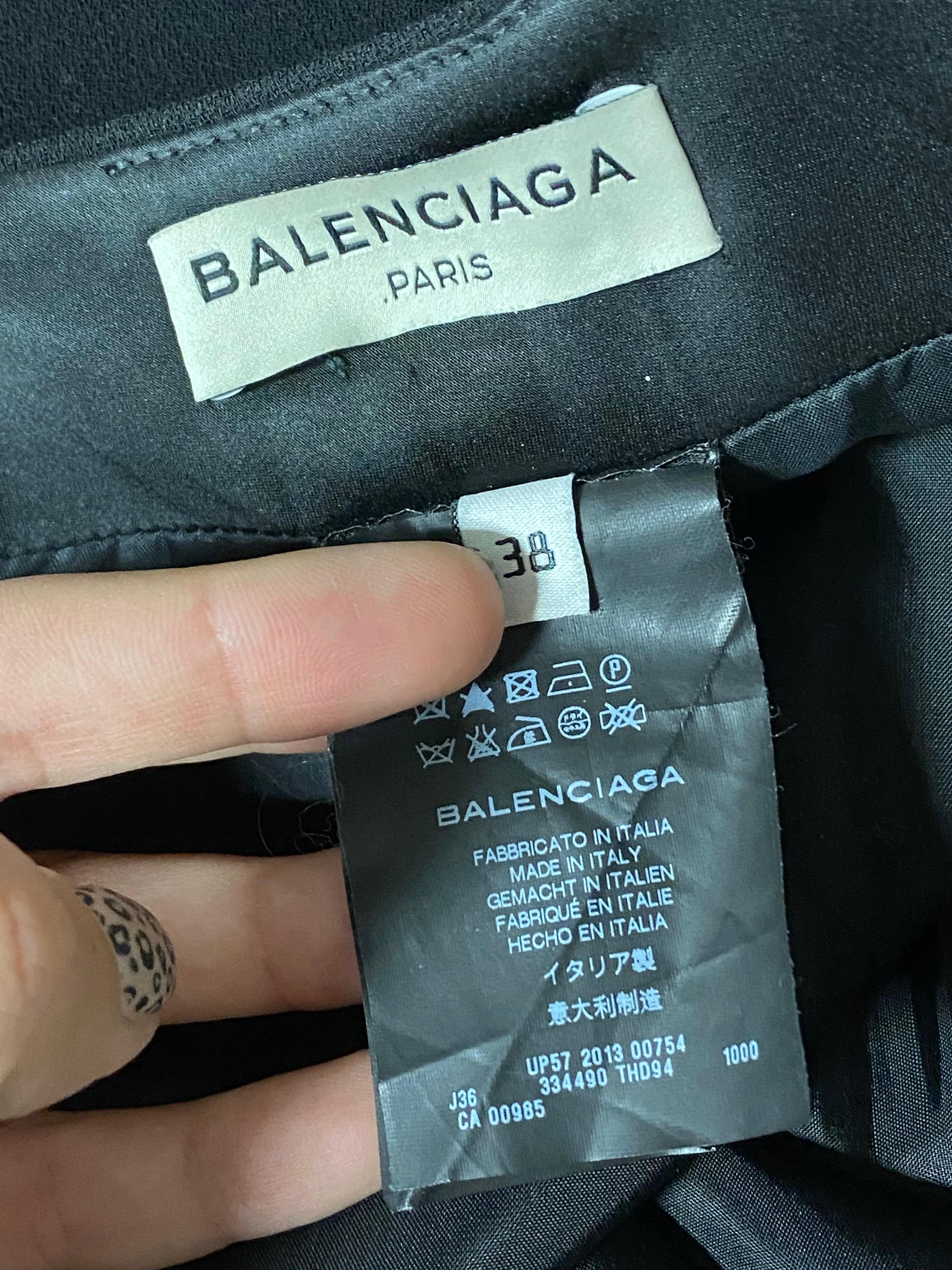 Jupe crayon noire Balenciaga Paris, taille 38 Excellent état - En vente à Beverly Hills, CA