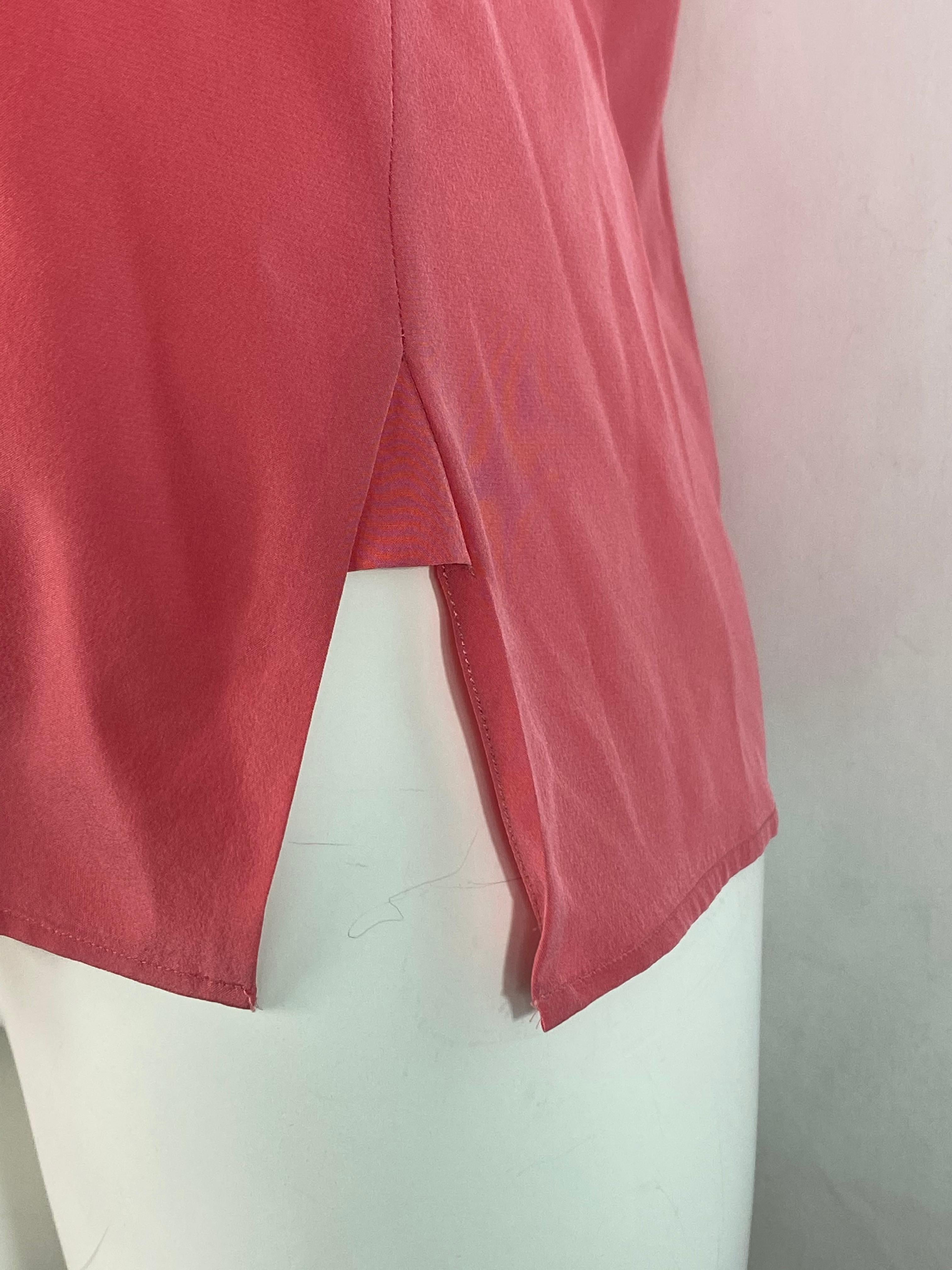 Balenciaga Paris Pink Coral Silk Short Sleeves Blouse Top Size 40 In Excellent Condition For Sale In Beverly Hills, CA