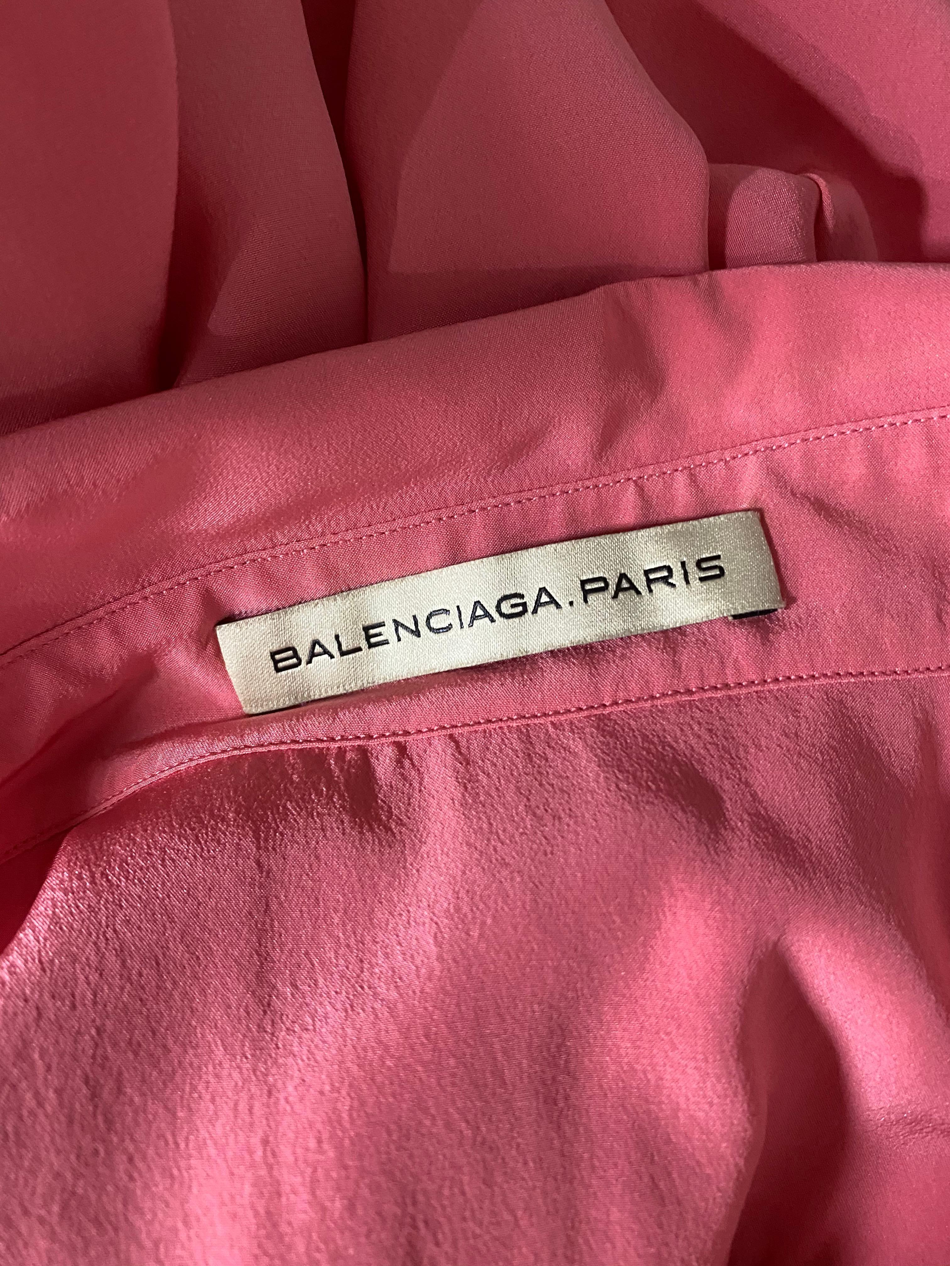 Women's or Men's Balenciaga Paris Pink Coral Silk Short Sleeves Blouse Top Size 40 For Sale