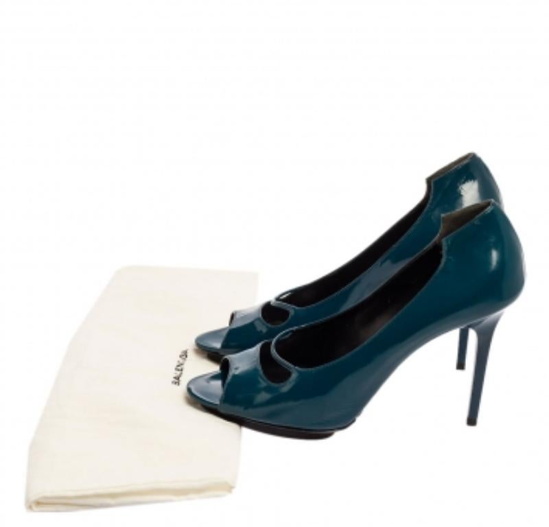 Balenciaga Peacock Blue Patent Leather Peep Toe Pumps Size 39.5 For Sale 3