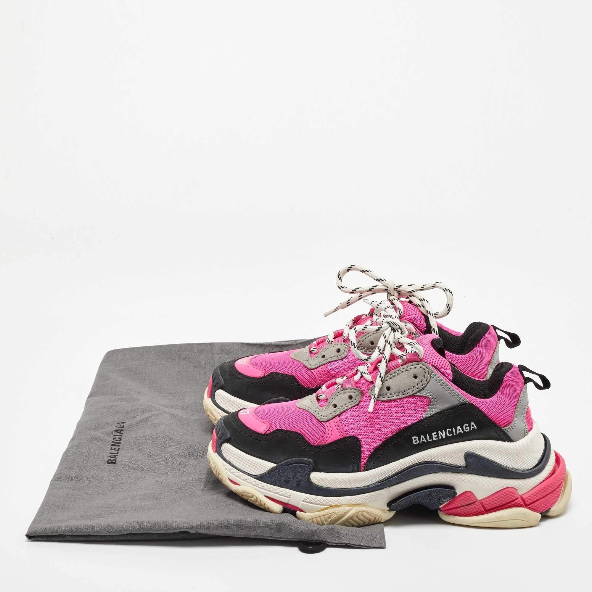 Balenciaga Pink/Black Mesh and Leather Triple S Sneakers Size 37 For Sale 5
