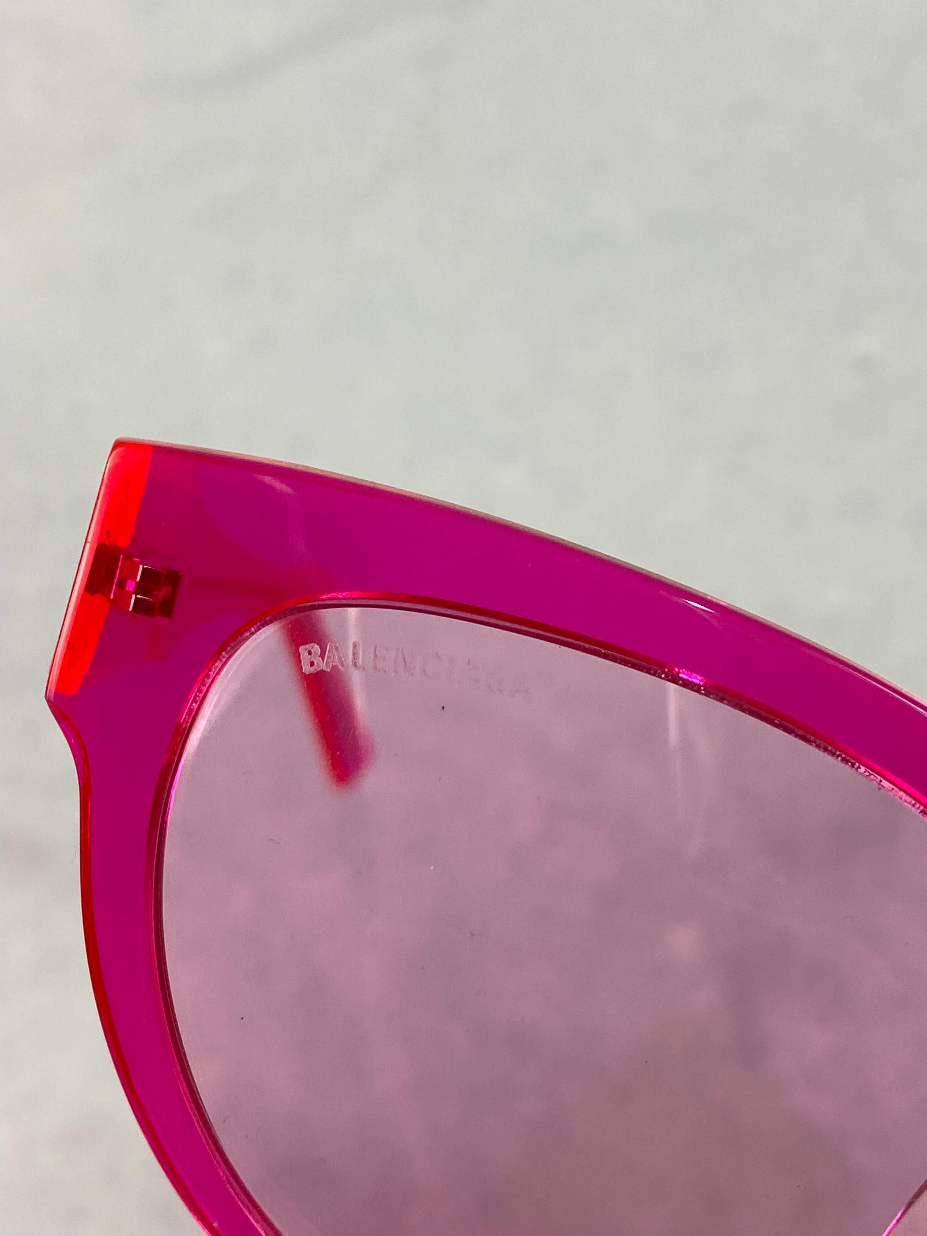 Balenciaga Pink Cat Eye Sunglasses In Excellent Condition In Beverly Hills, CA